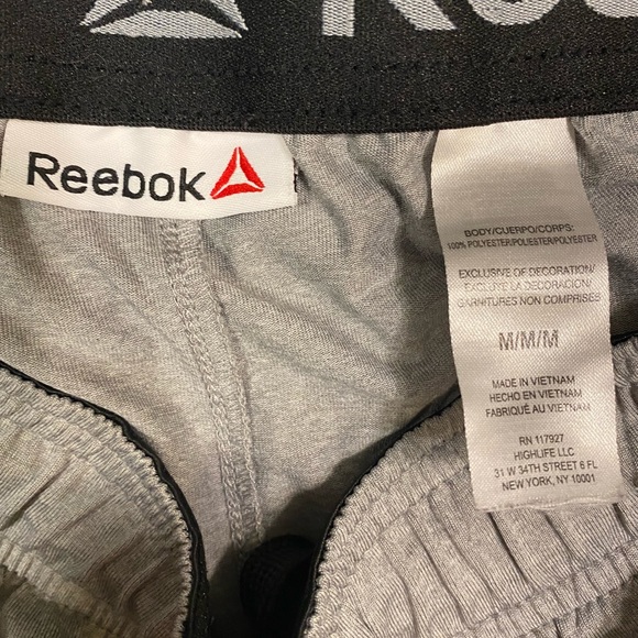 Mens Reebok Shorts - Picture 3 of 3